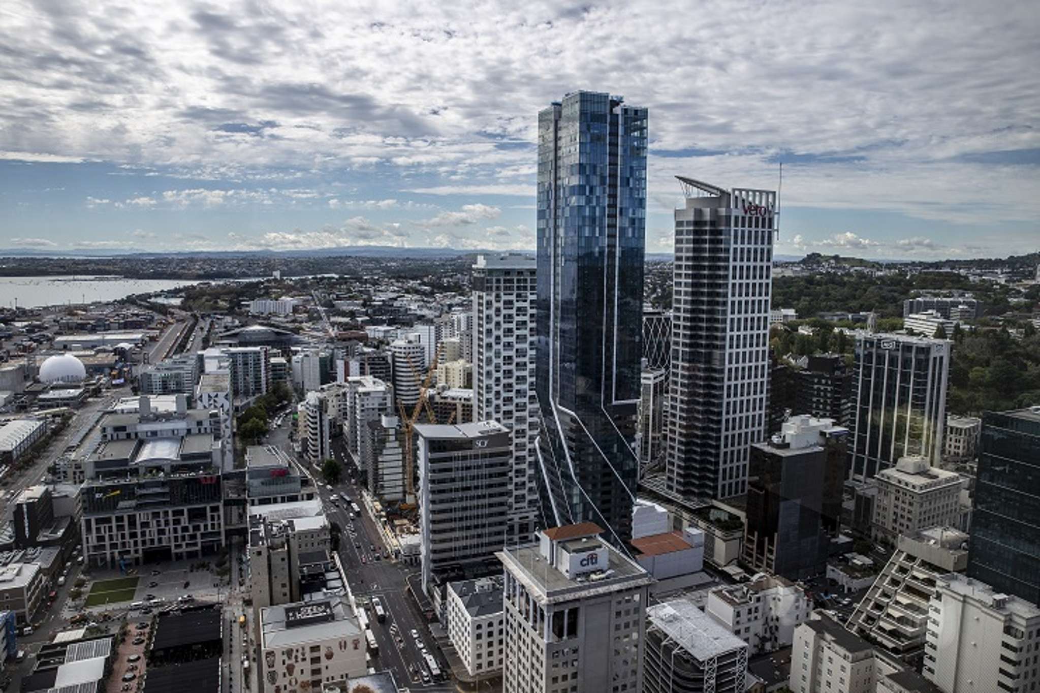 Smallest super-penthouse in New Zealand’s tallest tower sells