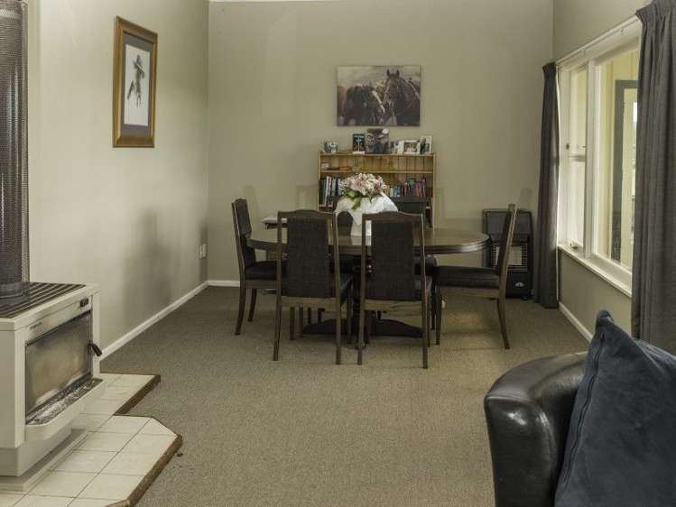 240 Racecourse Road Waipukurau and Surrounds_12