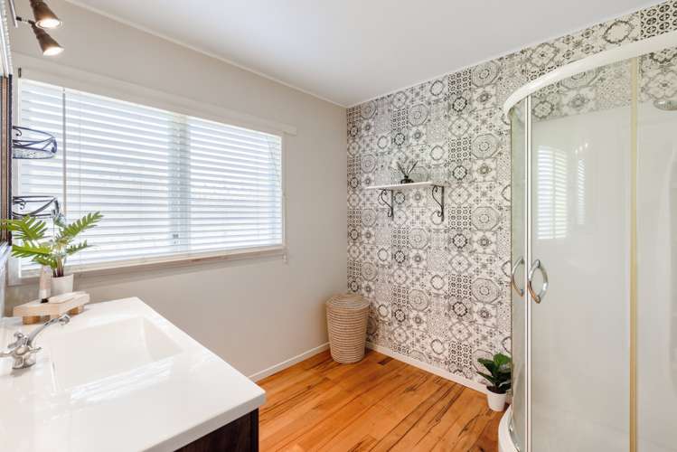 58 Western Road Bellevue_11