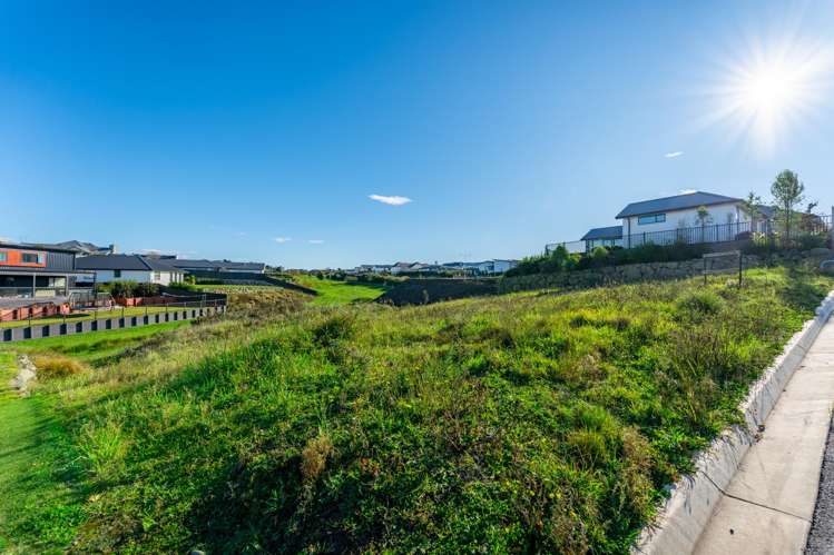 39 Meadowstone Street_5