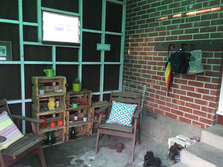 188 Springs Road Hornby_14