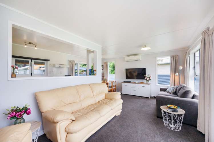 62 Nash Parade Foxton Beach_13