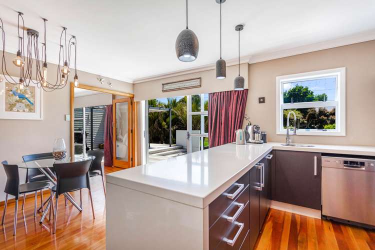 23 Gloria Avenue Te Atatu Peninsula_9