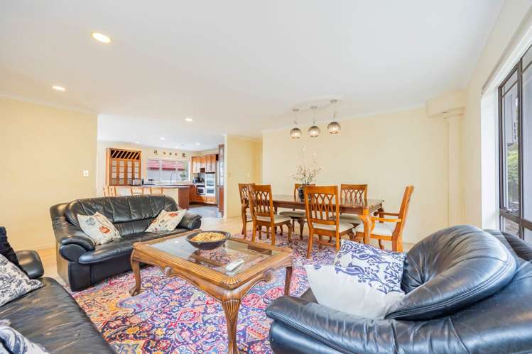 2/32 Spencer Road Pinehill_8