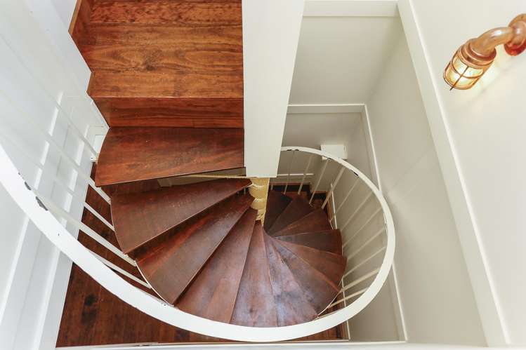 7 Woontons Lane Titirangi_7