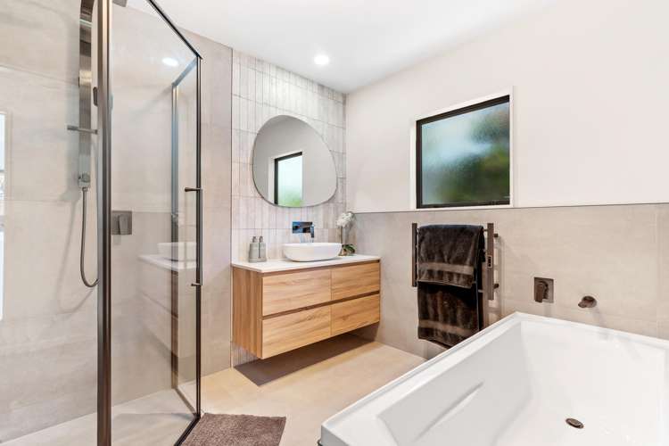 13 Te Ruru Way Stanmore Bay_16