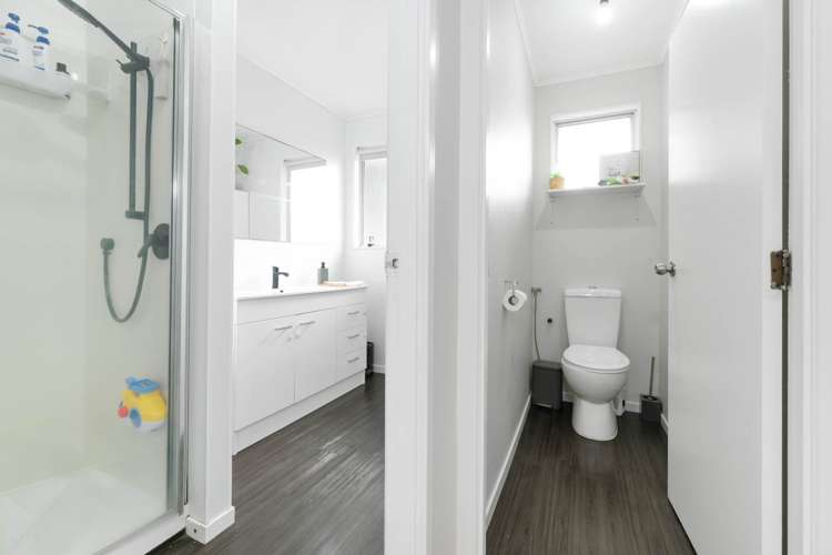 1/20 Lambrown Drive Totara Vale_17