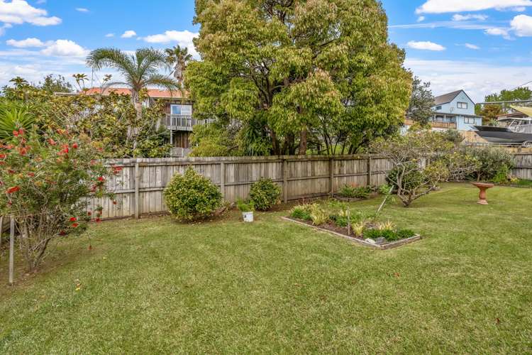 6 Ferndale Drive Snells Beach_24