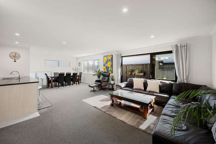 20 Trewern Avenue Chartwell_7