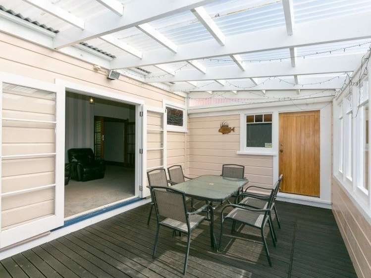 1245 Upland Road Egmont Village_21