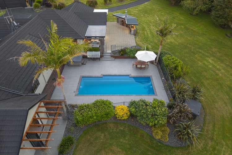 11 Rowe Road Ohauiti_55