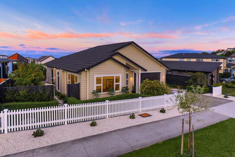 64 Colonial Drive Silverdale_43