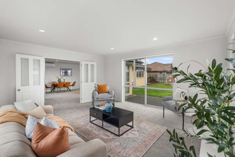 1 Somerville Crescent_3