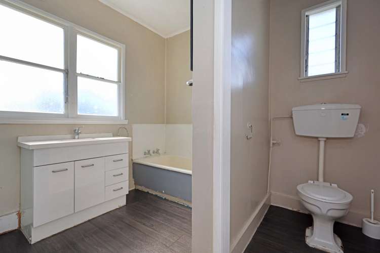 166 Alford Forest Road Allenton_17