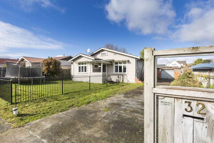 32 Knowles Street Terrace End_12