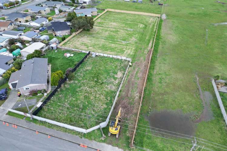 B/114 Avon Road Clifton_12