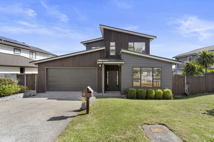 52 Colonial Drive Silverdale_1