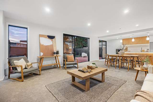 1 & 2/14 Grange Street Hillsborough_1