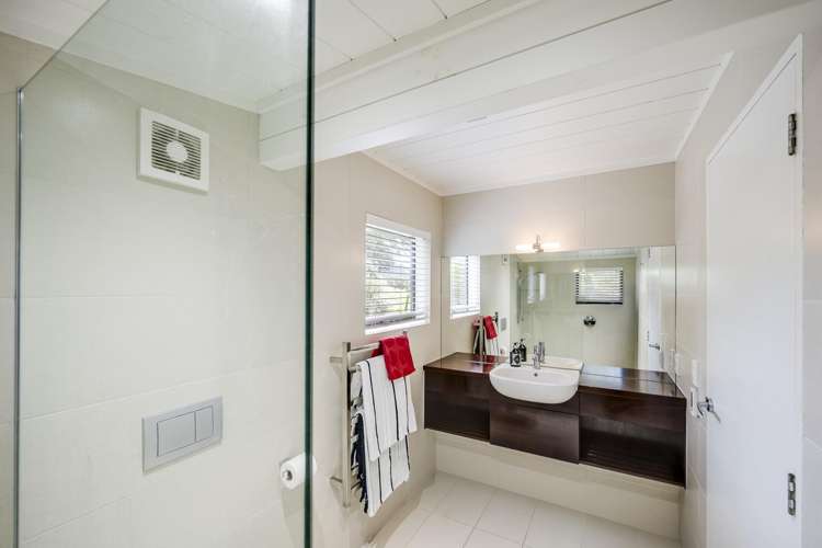 224 Harper Road Waimarama_16