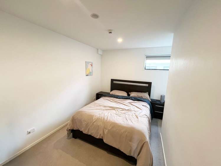 60/8 Thompson Park Road Mt Wellington_7