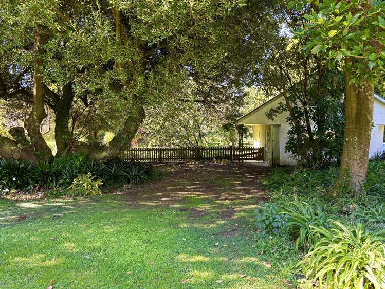 1544 Paget Road Takapau_8