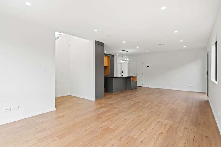 19 Harakeke  Court_4