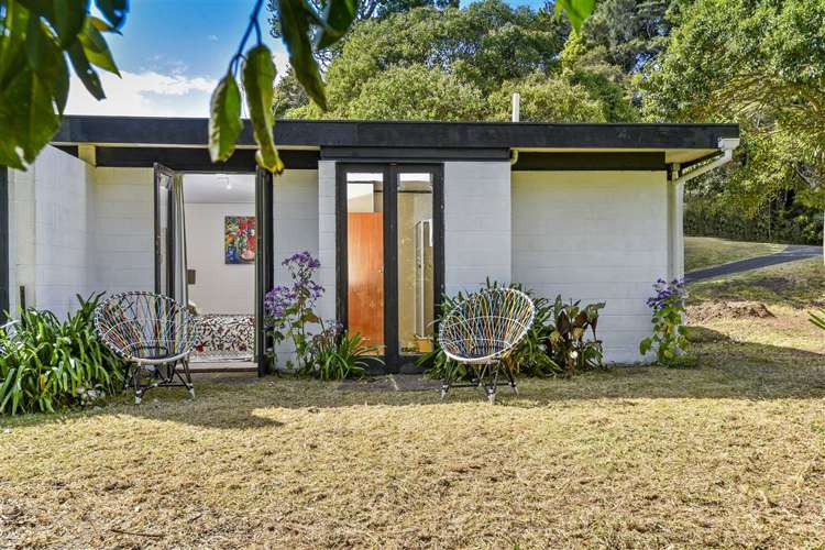 1/13 Kororo Street Northcote_10