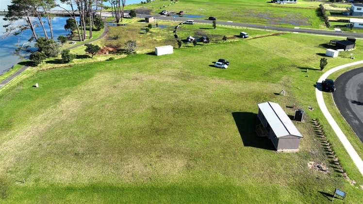 12 Taniwha Place Matarangi_24
