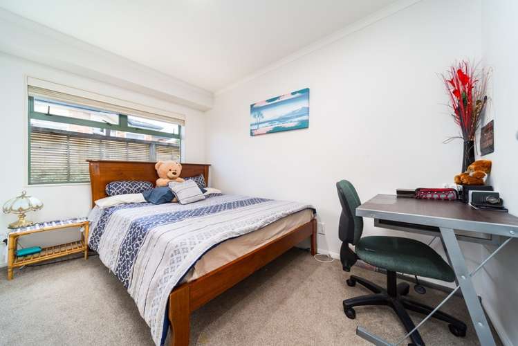 67 Elan Place Stanmore Bay_12