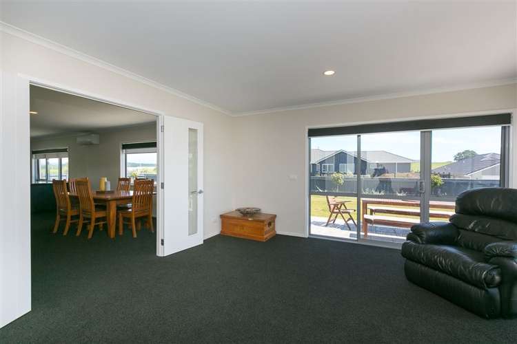 126 Pohutukawa Place Waiwhakaiho_19