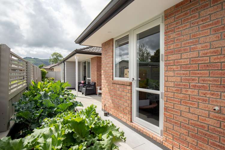 3 Black Rock Way Paeroa_14