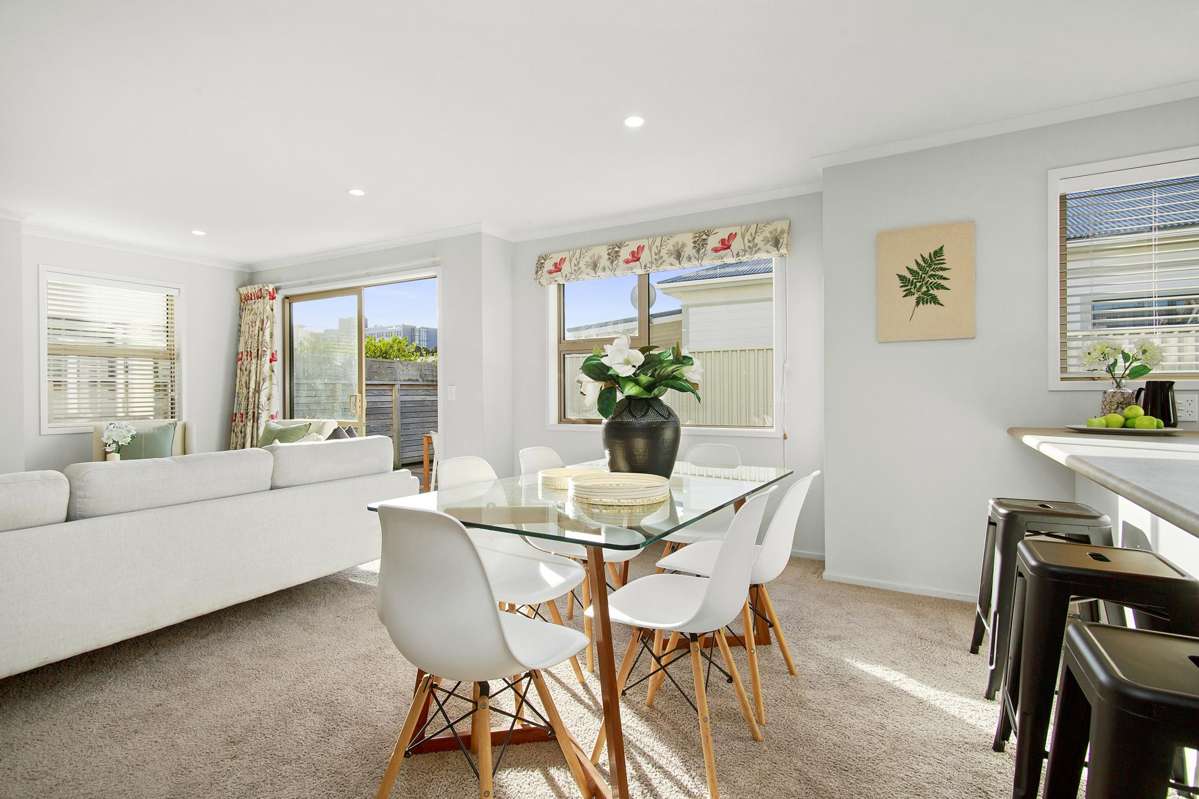 21 Latimer Way_1