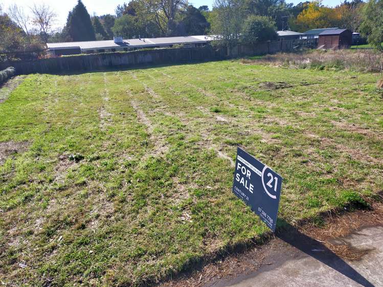 5 Elder Lane Turangi_1