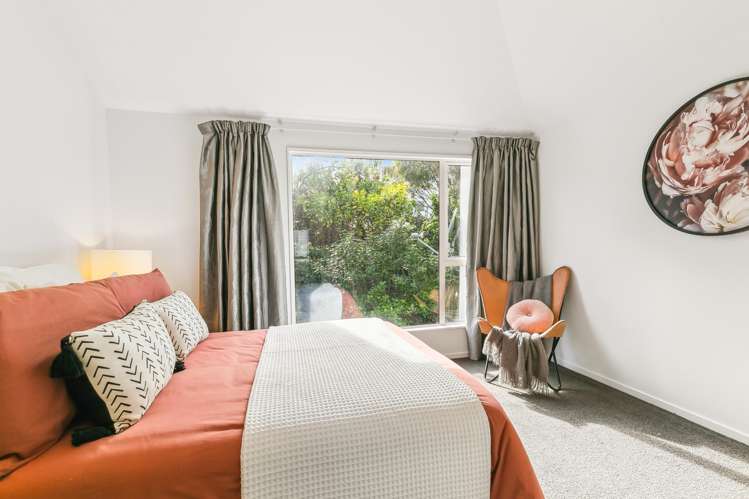 19/20 Thompson Street Mount Cook_8