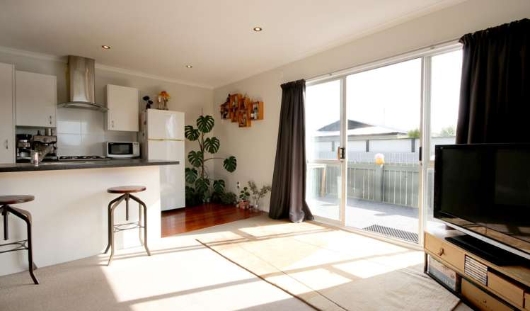 4/231 Nelson Street Strathern_2