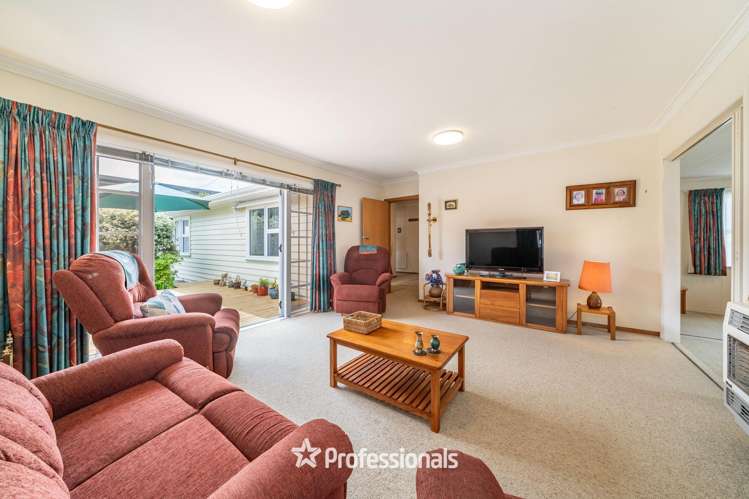 219 Taita Drive Avalon_2