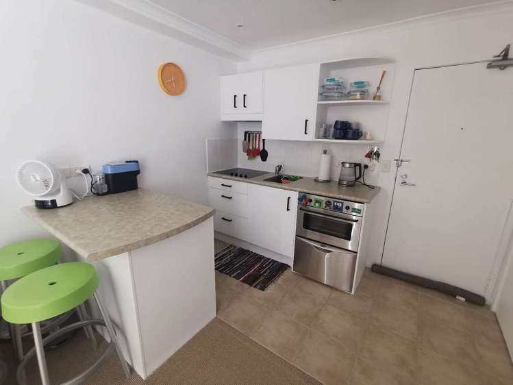 9D/18 Ronwood Avenue_0