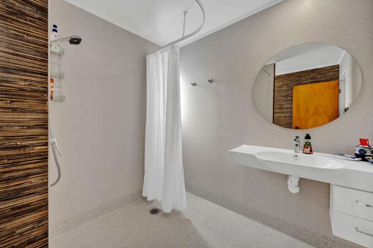 4 Ponderosa Place Opunake_12