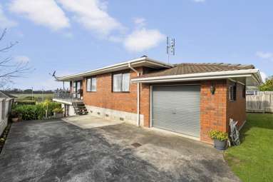 233 Hepburn Road_3