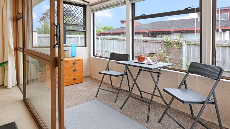 1/33 Swanson Road Henderson_5