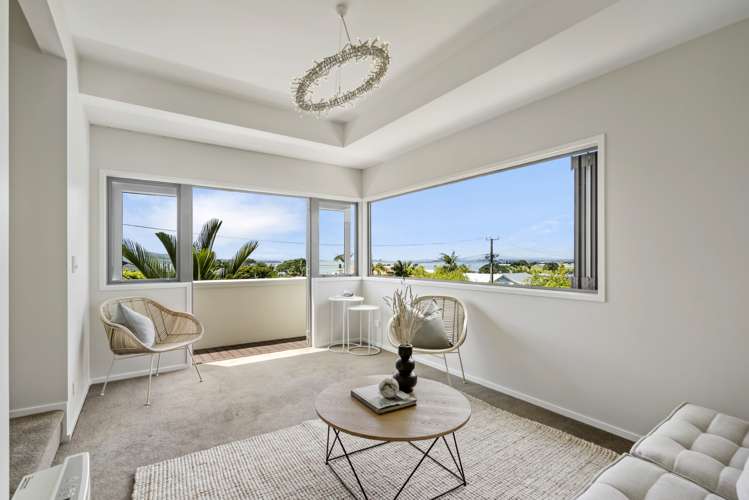 31 Merani Street Narrow Neck_11