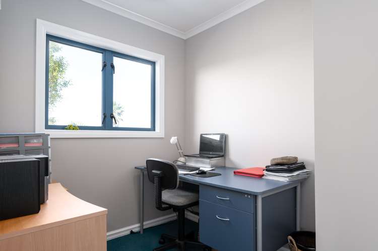 20 Friesian Place Grandview Heights_23