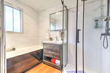 4 Erika Place_4