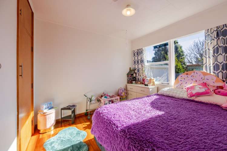 18 Howard Road Taradale_5