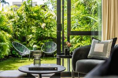 2/37 Glen Atkinson Street_2