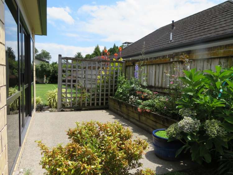 2/11 Manuka Street Matamata_13