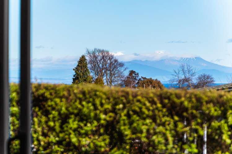 55 Taharepa Road Hilltop_6