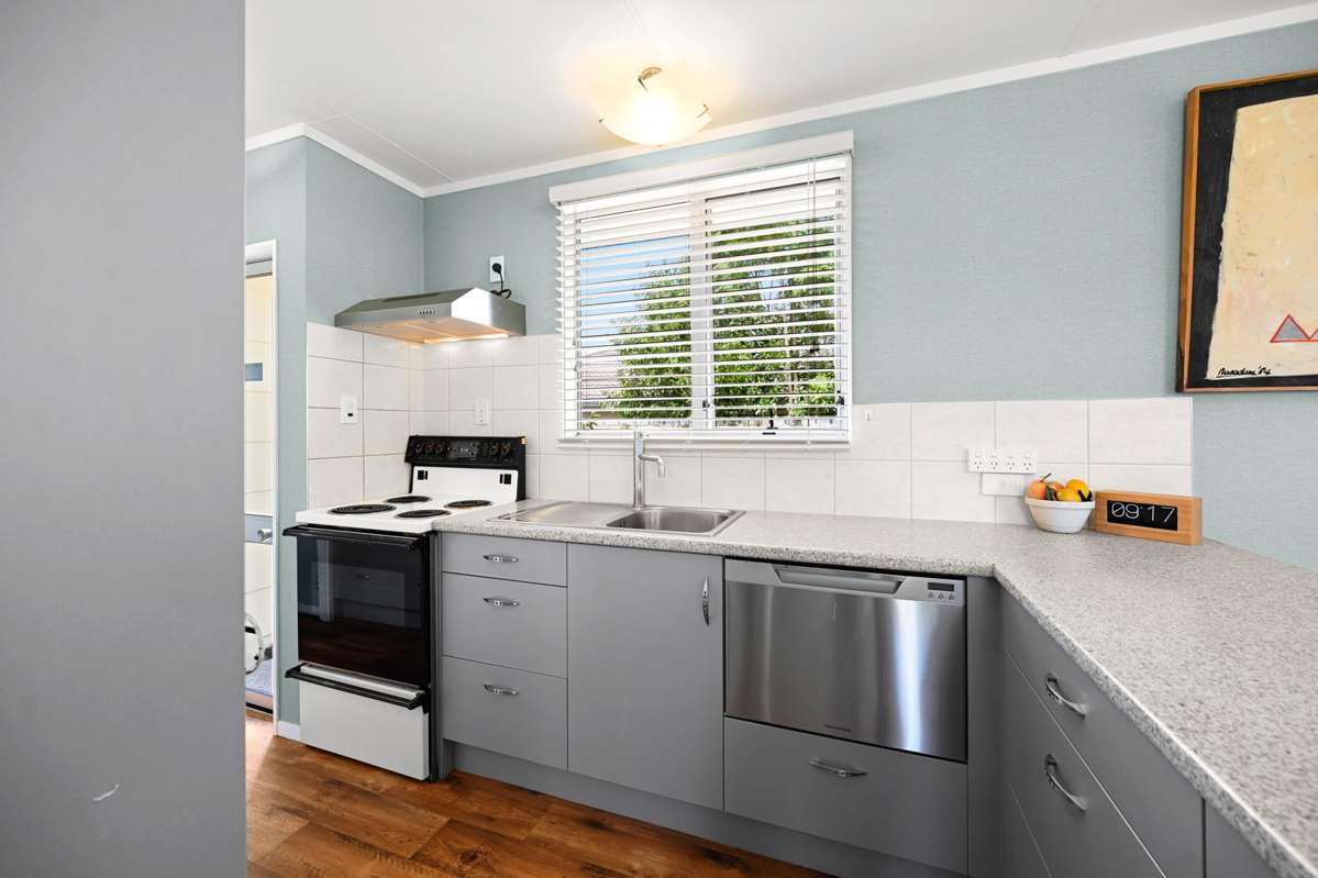 1157B Heaphy Terrace_3