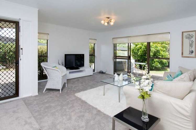 44A Vivian Wilson Drive Eastern Beach_2