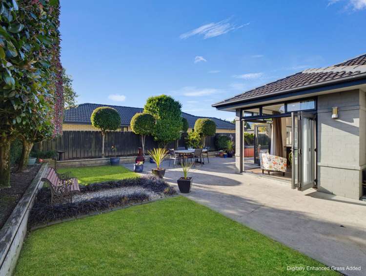 15 Stonebridge Park Drive Holdens Bay_22